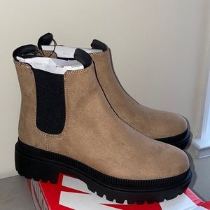 H&M Chelsea boot BRAND NEW